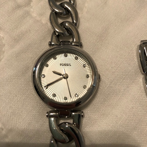 Fossil Watch - Picture 2 of 4